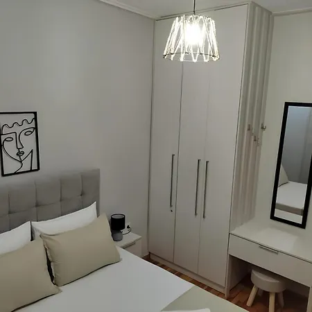 Εlite Αpartment Trikala Appartement Buitenkant foto
